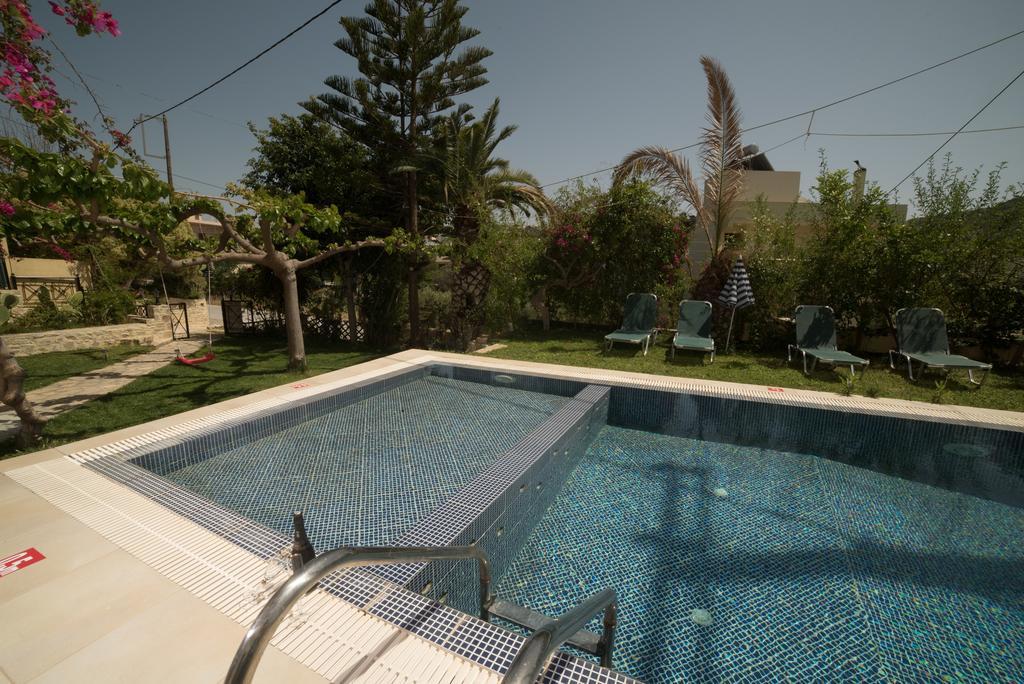 Bodikos Villas & Apartments Pitsidia Exterior foto